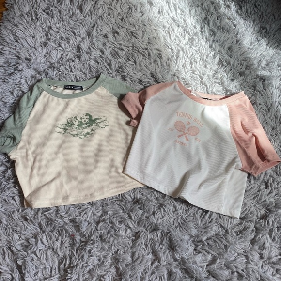 SHEIN Tops - SHEIN Pack of 2 Crop Tops